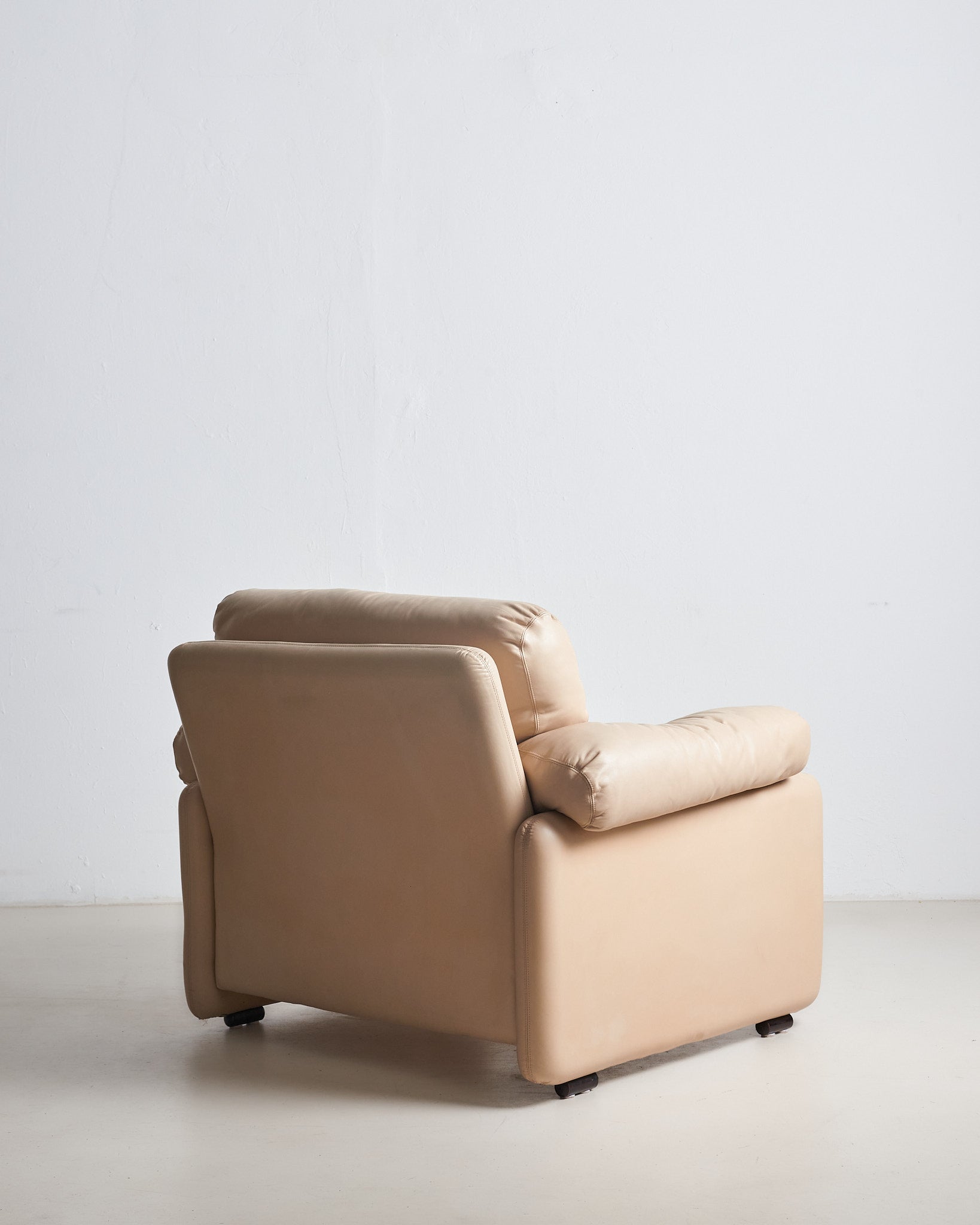 Coronado Armchair By Tobia Scarpa For B&B Italia