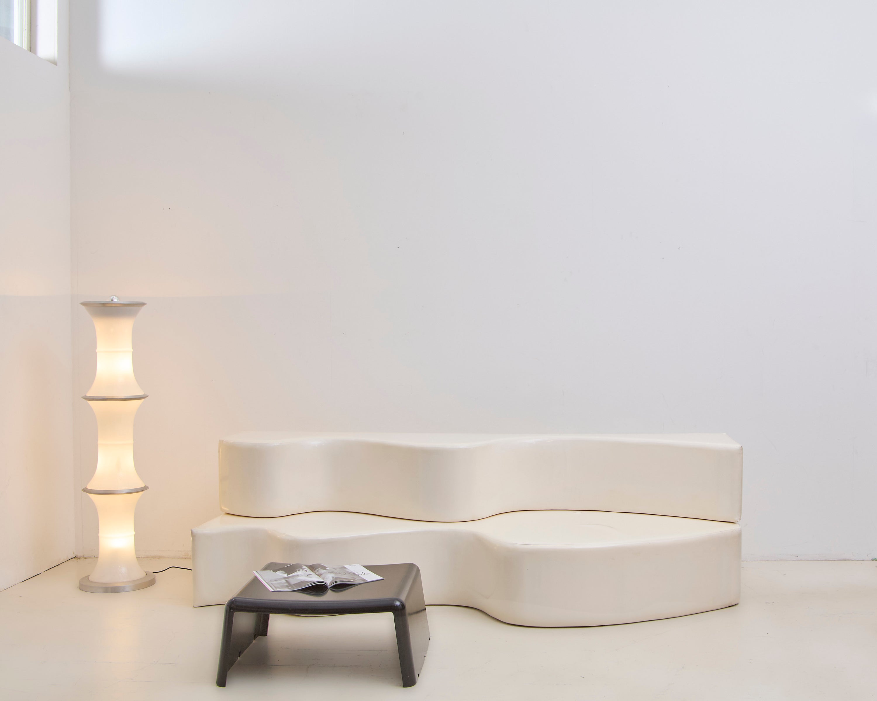 White Superonda Sofa by Archizoom Associati for Poltronova