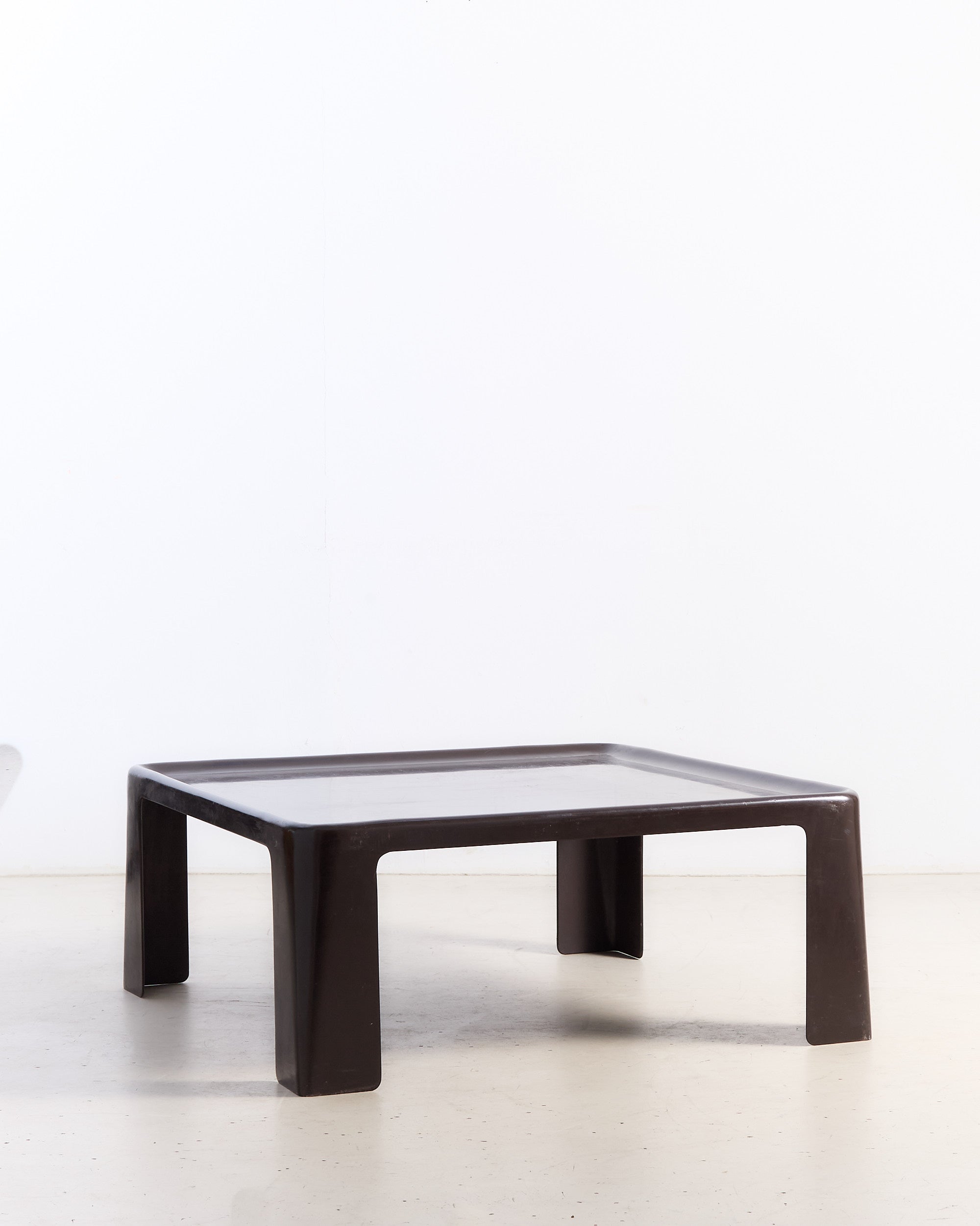 B&B Italia Couch Table