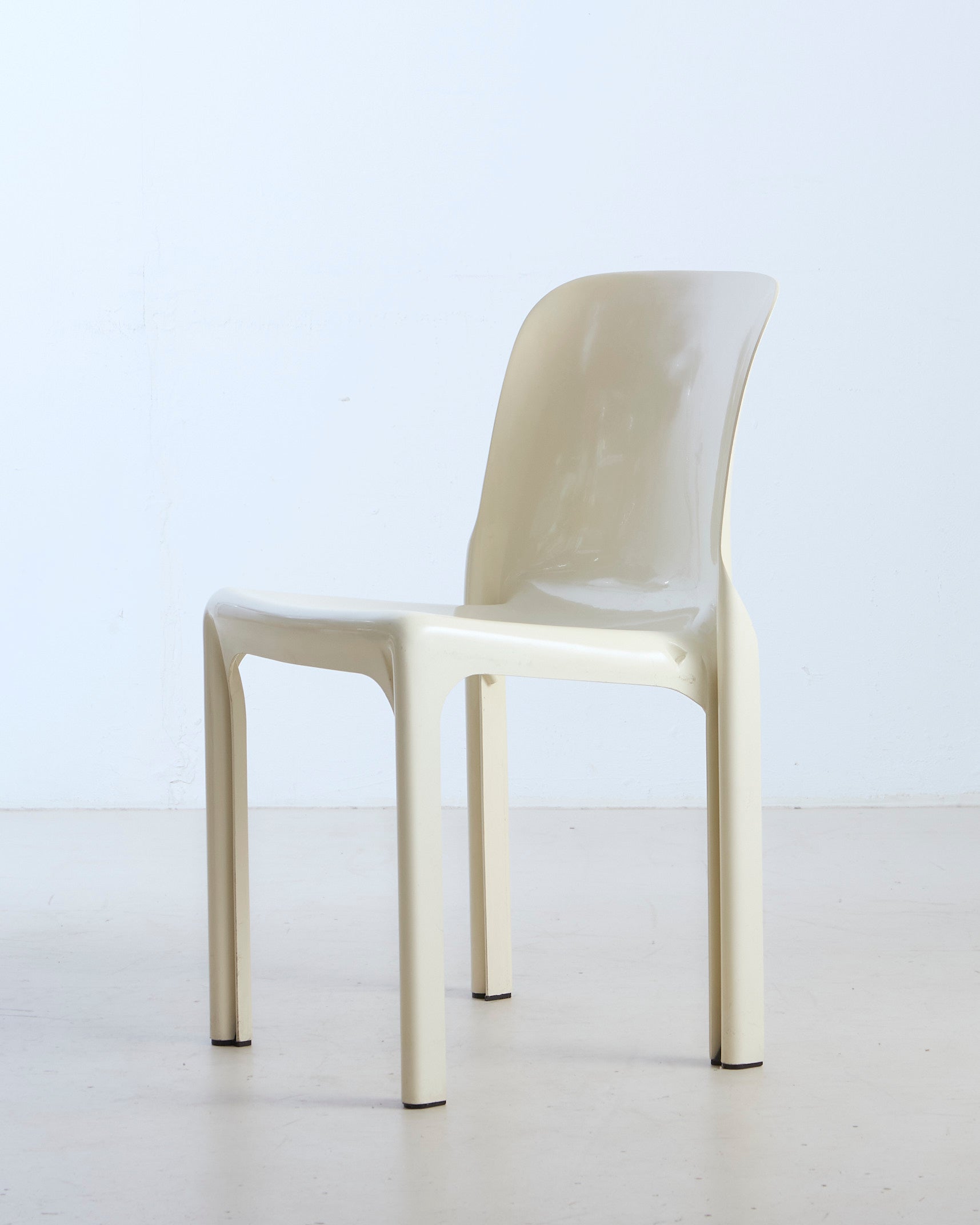 Selene Chair by Vico Magistretti for Artemide