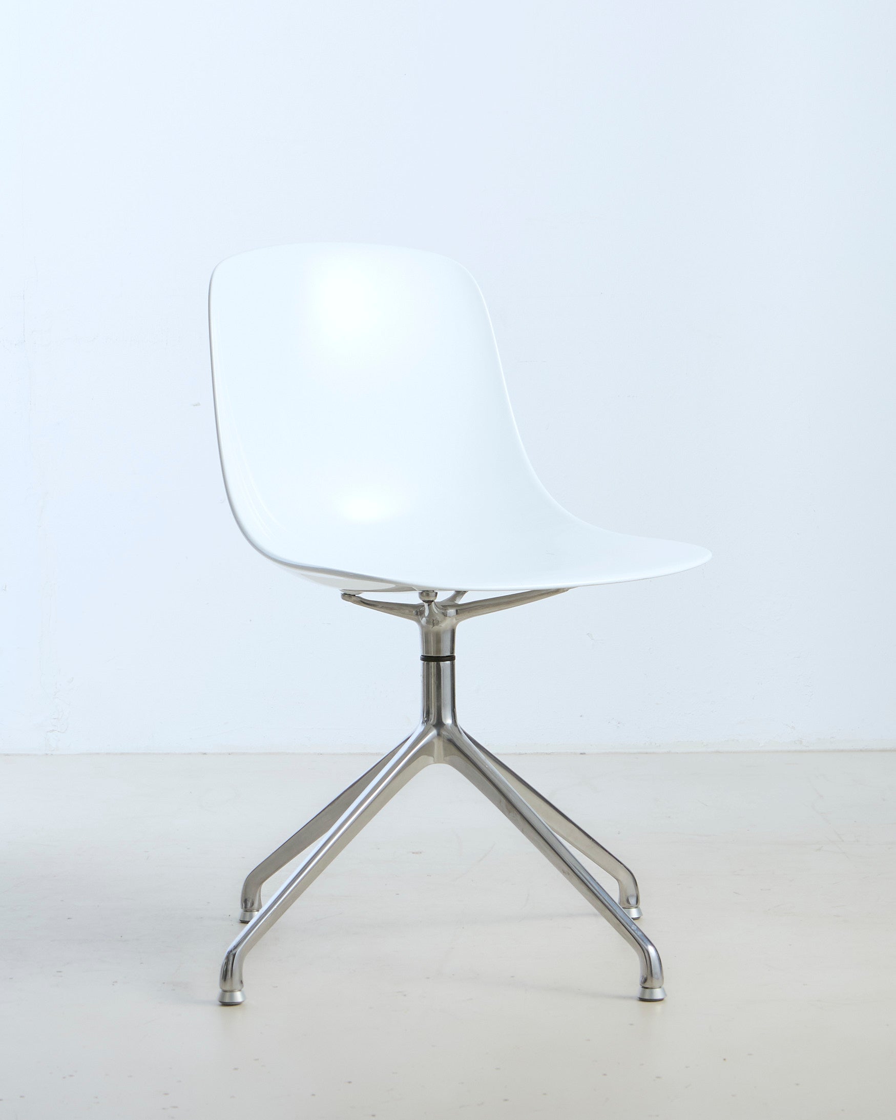 Pure Loop Chair By Claus Breinholt For Infiniti